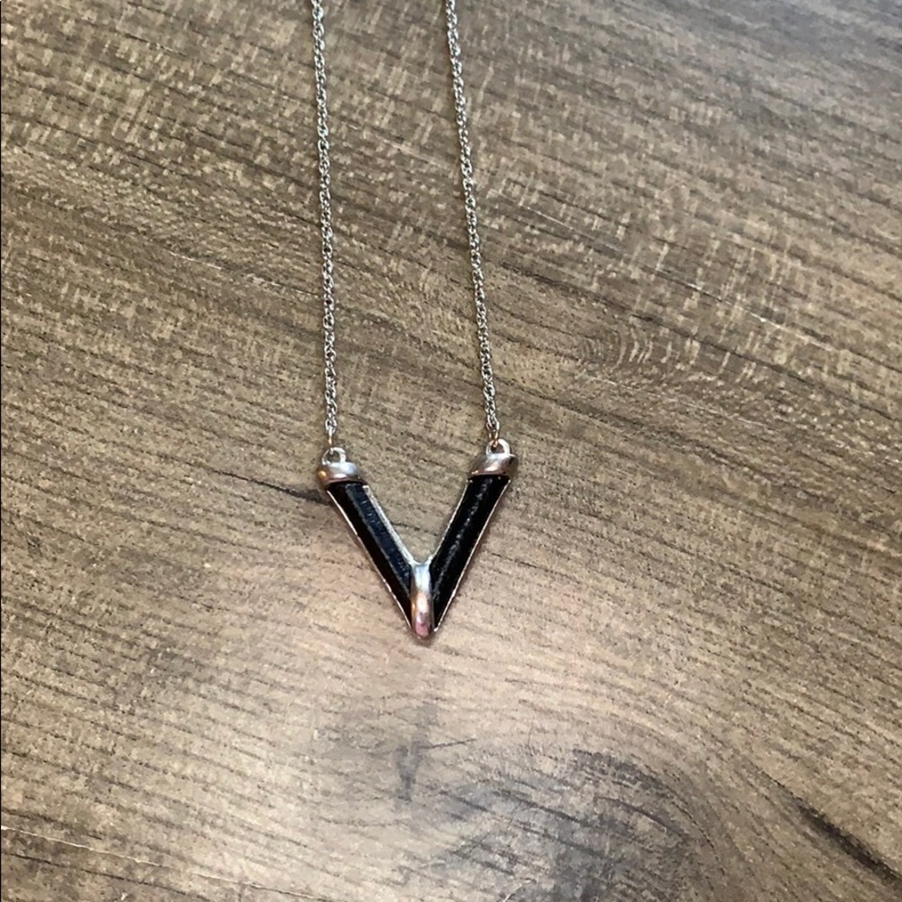 Black and Silver V necklace